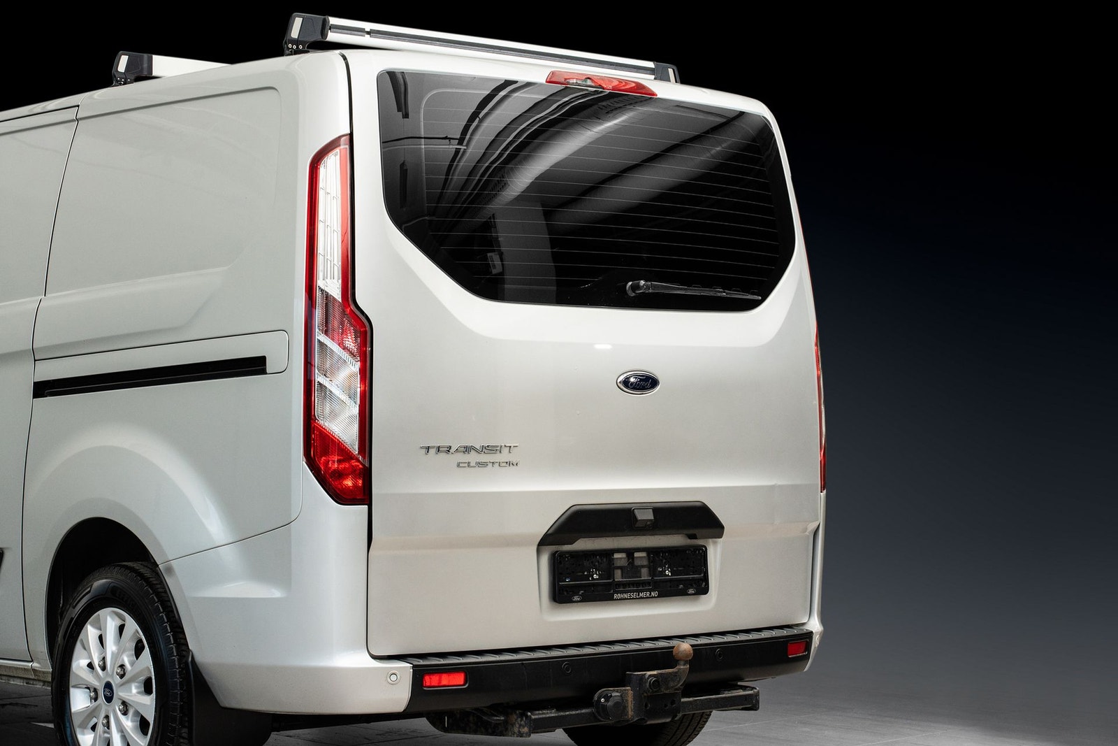 Ford Transit Custom 300 2.0 EcoBlue SelectShift, 130hp, 2023