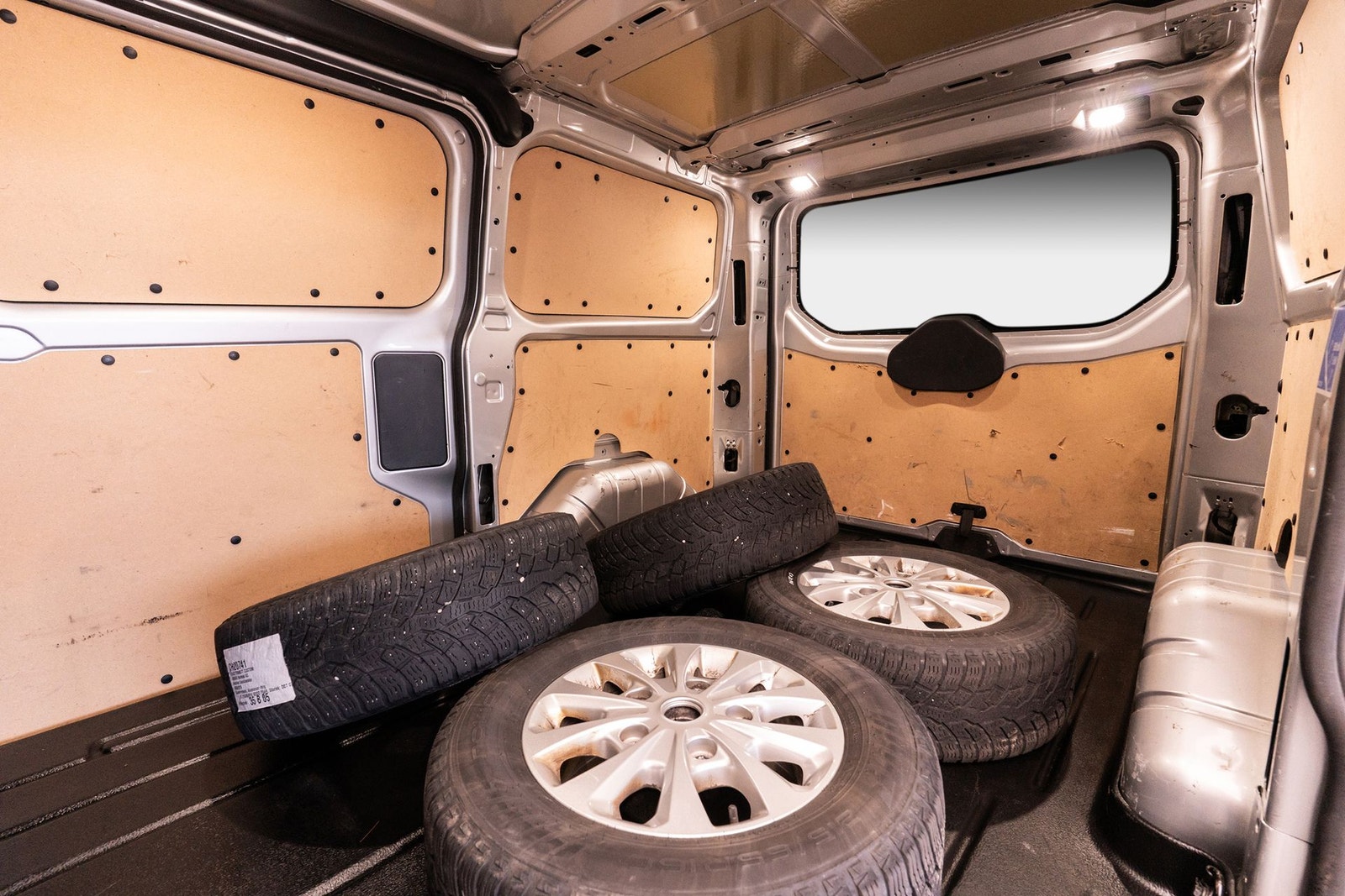 Ford Transit Custom 300 2.0 EcoBlue SelectShift, 130hp, 2023