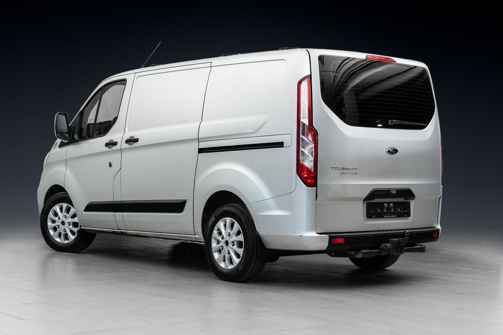 Ford Transit Custom 300 2.0 EcoBlue SelectShift, 130hp, 2023
