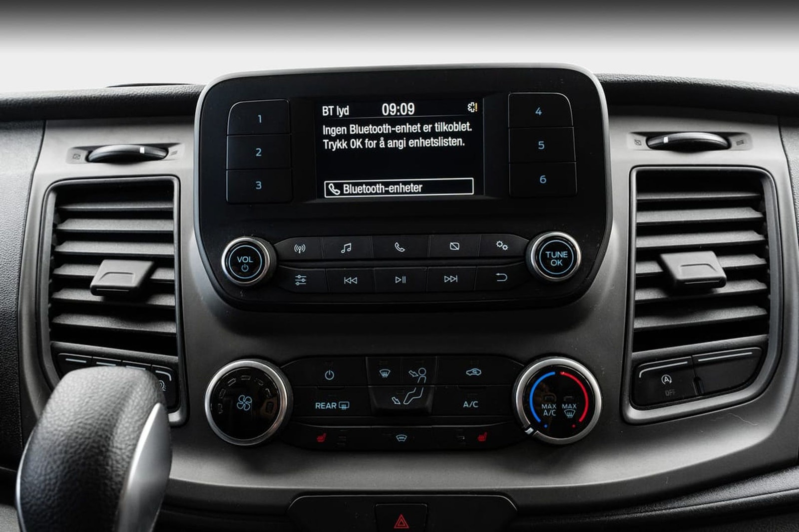 Ford Transit Custom 300 2.0 EcoBlue SelectShift, 130hp, 2023