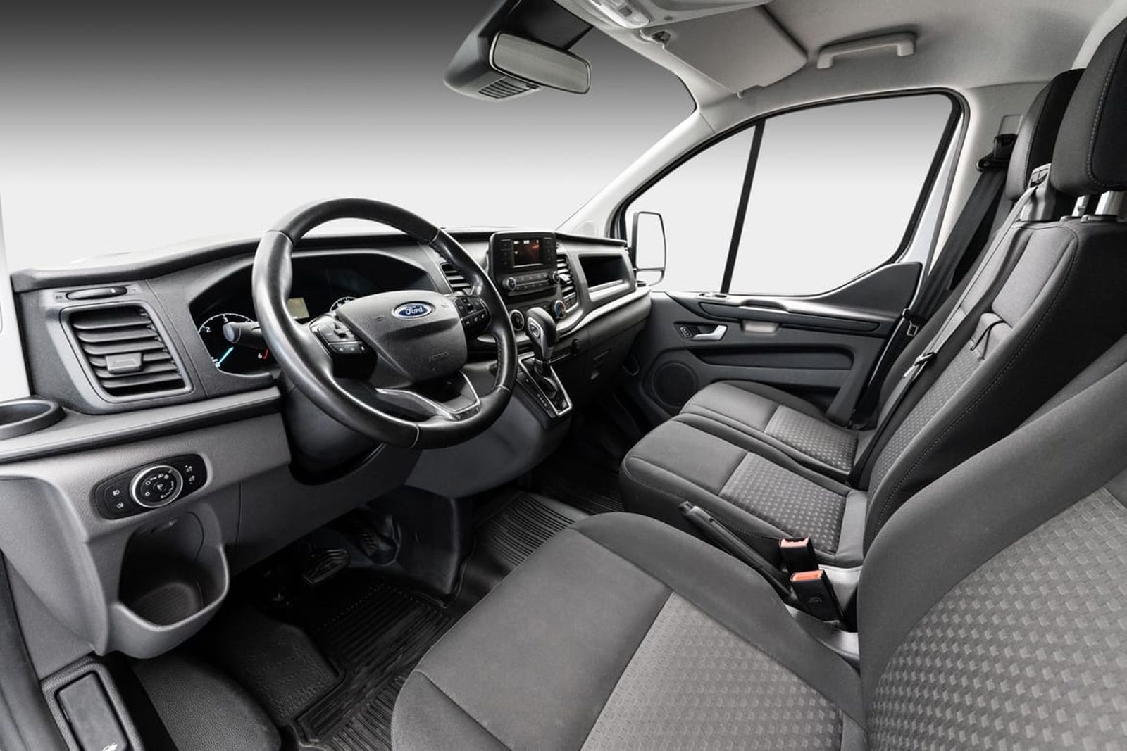 Ford Transit Custom 300 2.0 EcoBlue SelectShift, 130hp, 2023