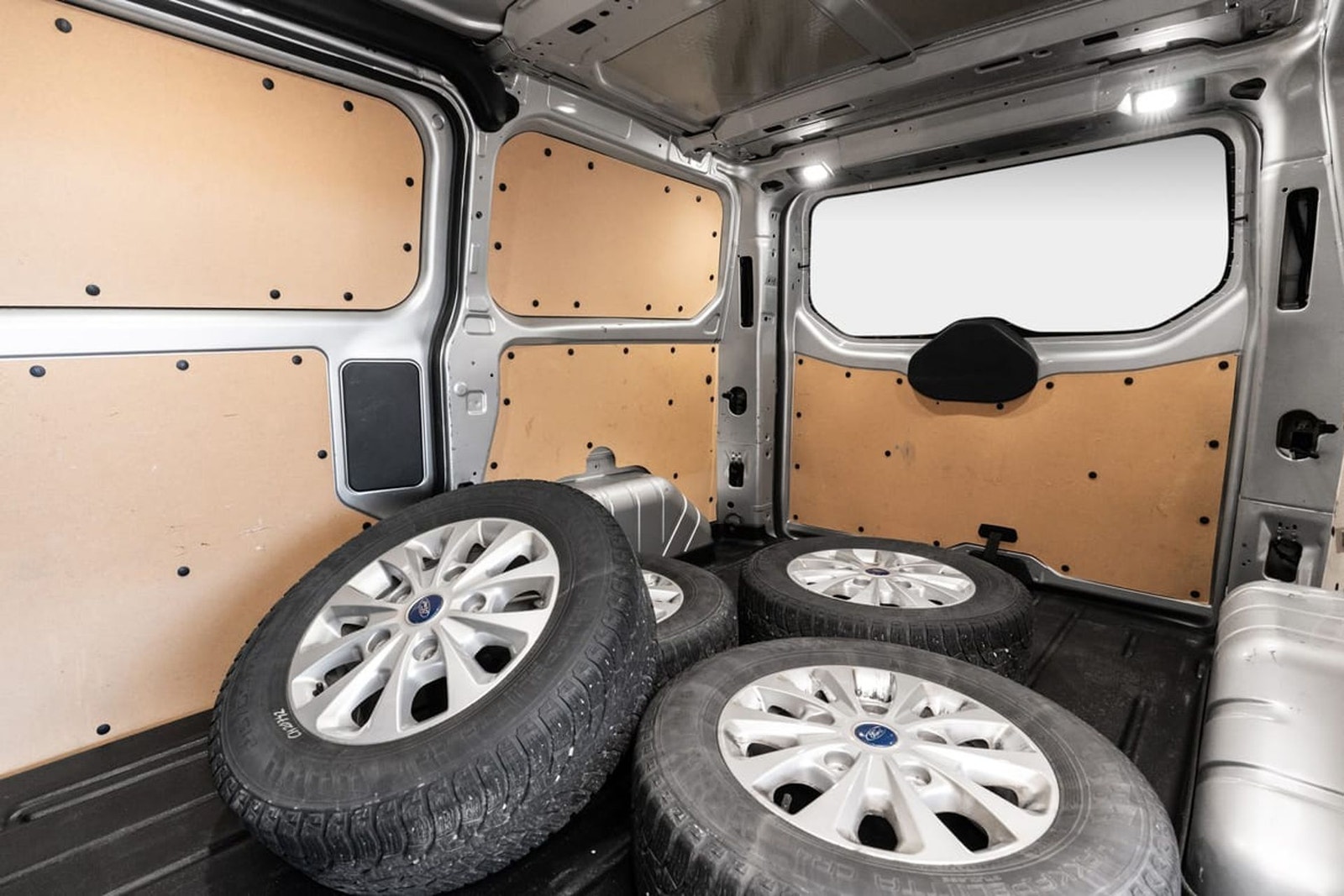 Ford Transit Custom 300 2.0 EcoBlue SelectShift, 130hp, 2023