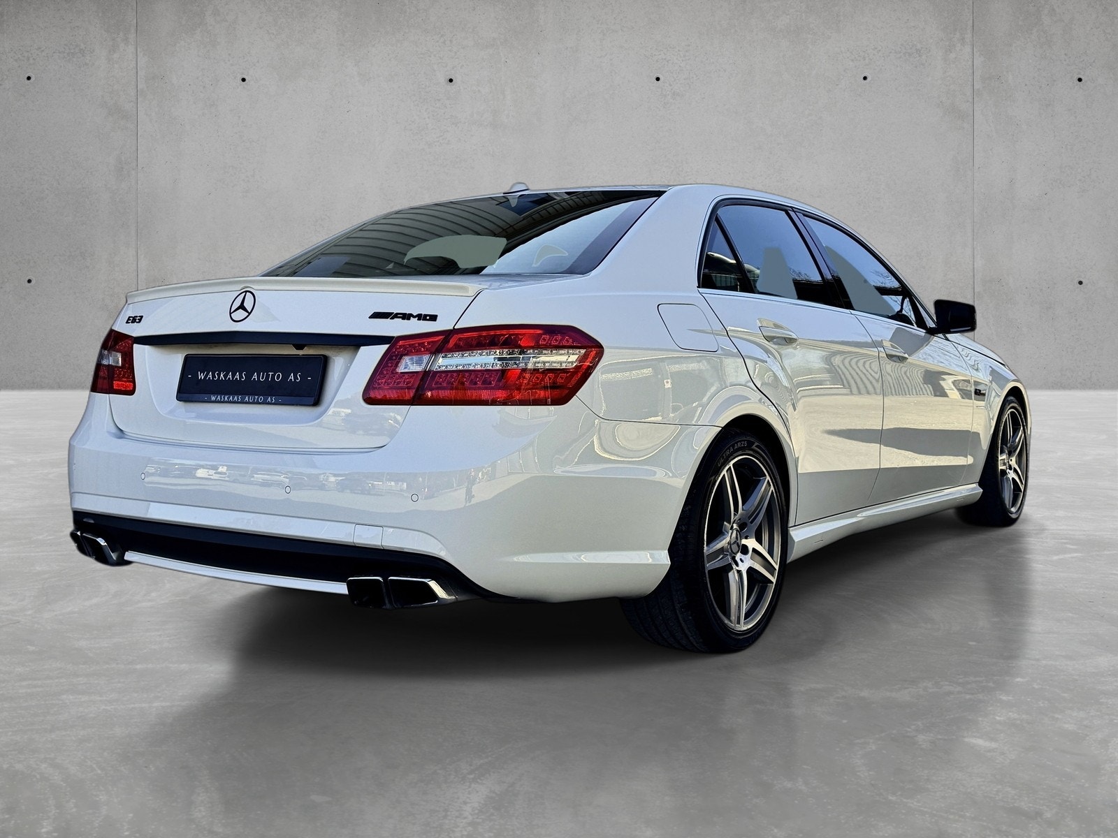 Mercedes-Benz E 63 AMG AMG SpeedShift MCT 7-trinn, 525hk, 2010