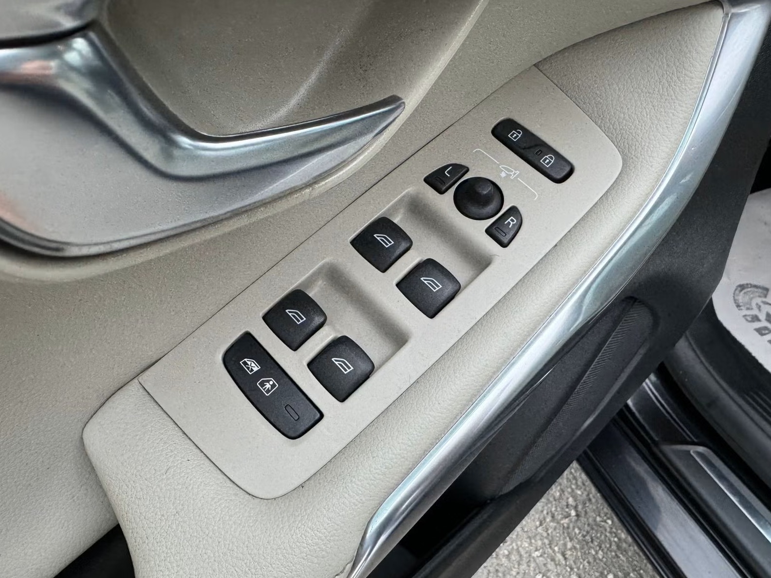 Volvo V40 D2 Manual, 6-trins, 115ps, 2013