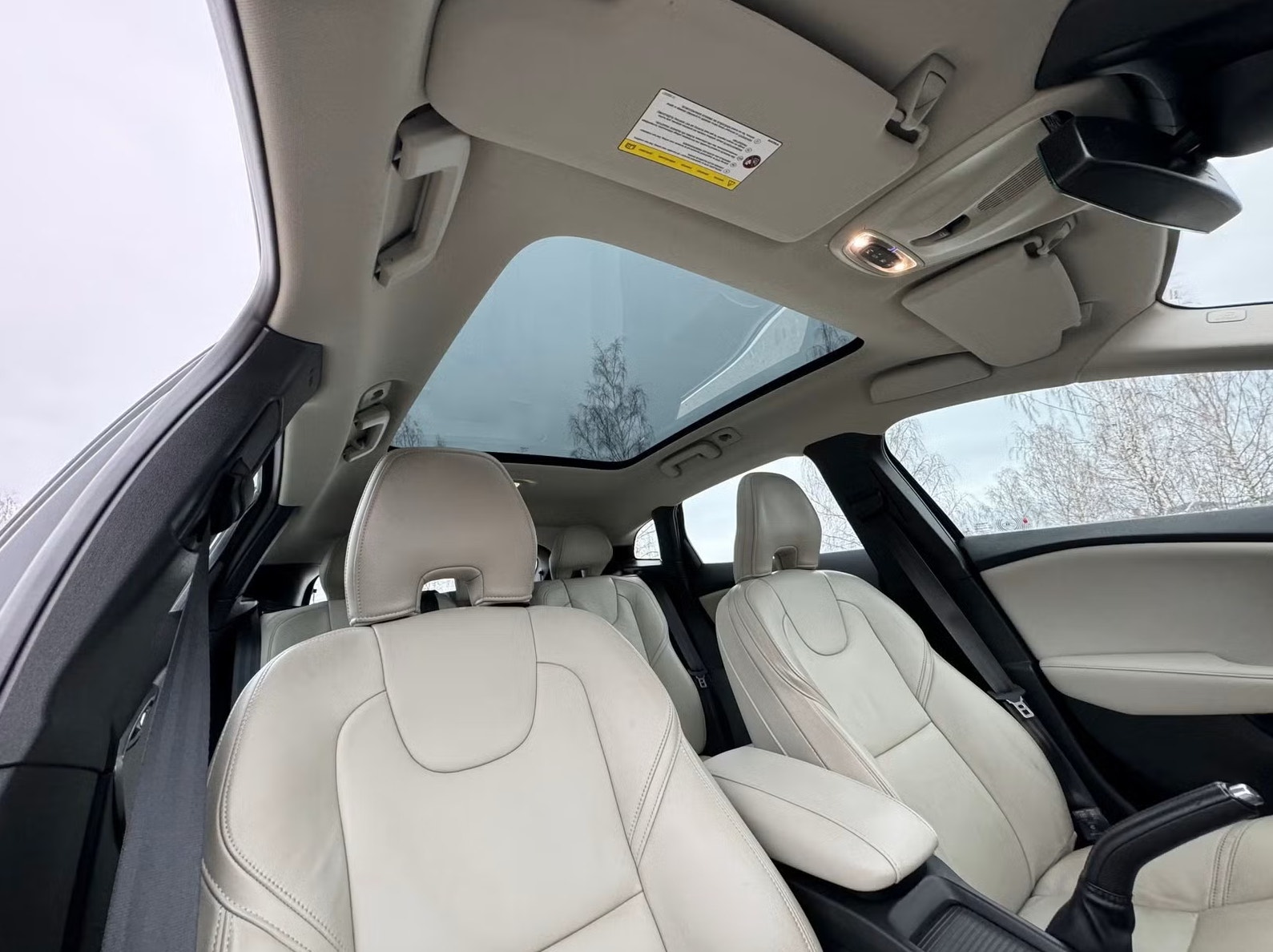 Volvo V40 D2 Manual, 6-trins, 115ps, 2013