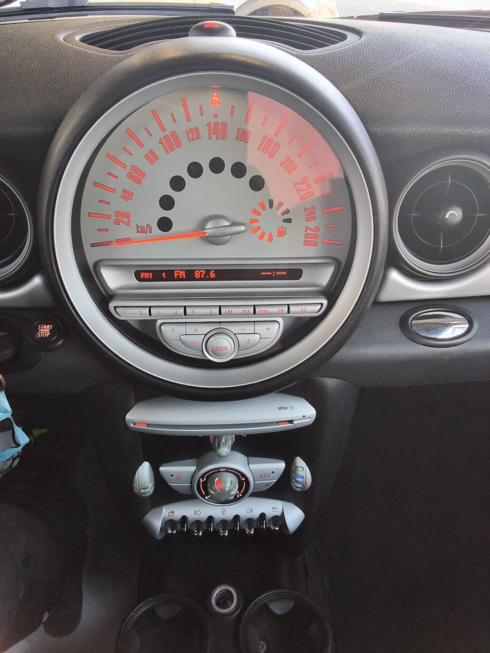 MINI One Manuell, 6-trinn, 75hk, 2009