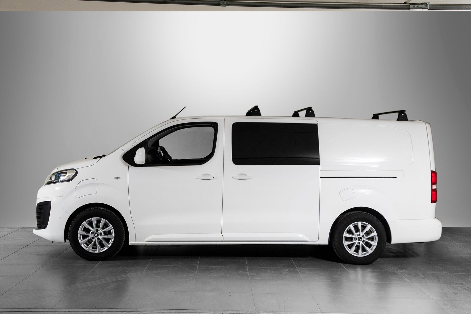 Citroën ë-Jumpy 75, 136hp, 2021