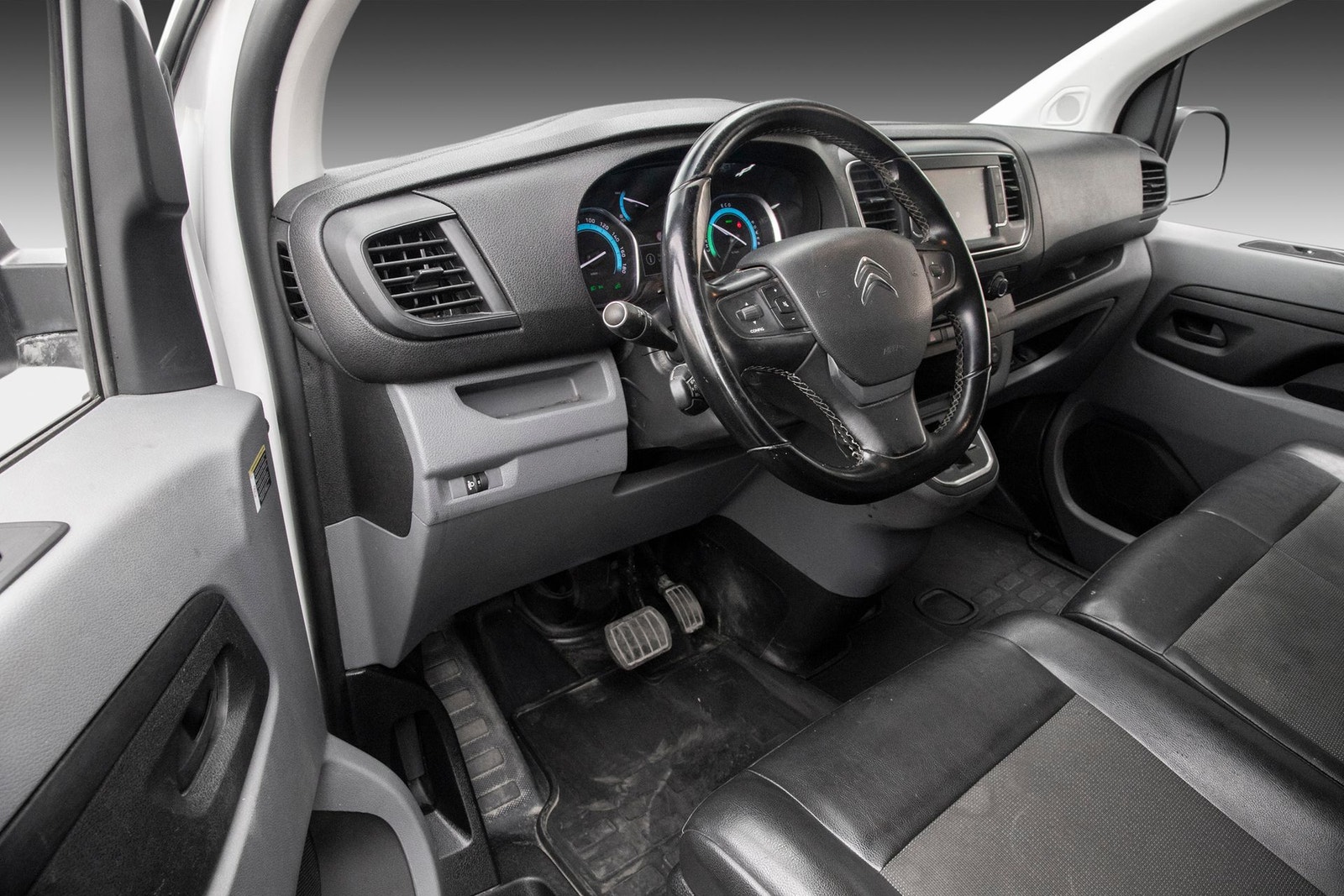 Citroën ë-Jumpy 75, 136hp, 2021
