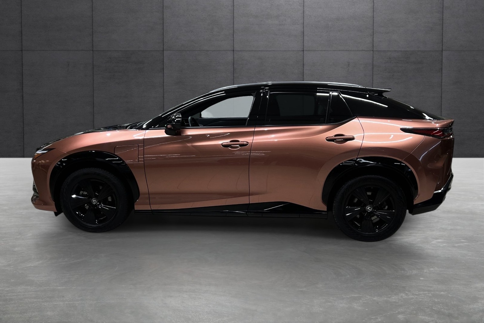 Lexus RZ 450e, 313hp, 2023