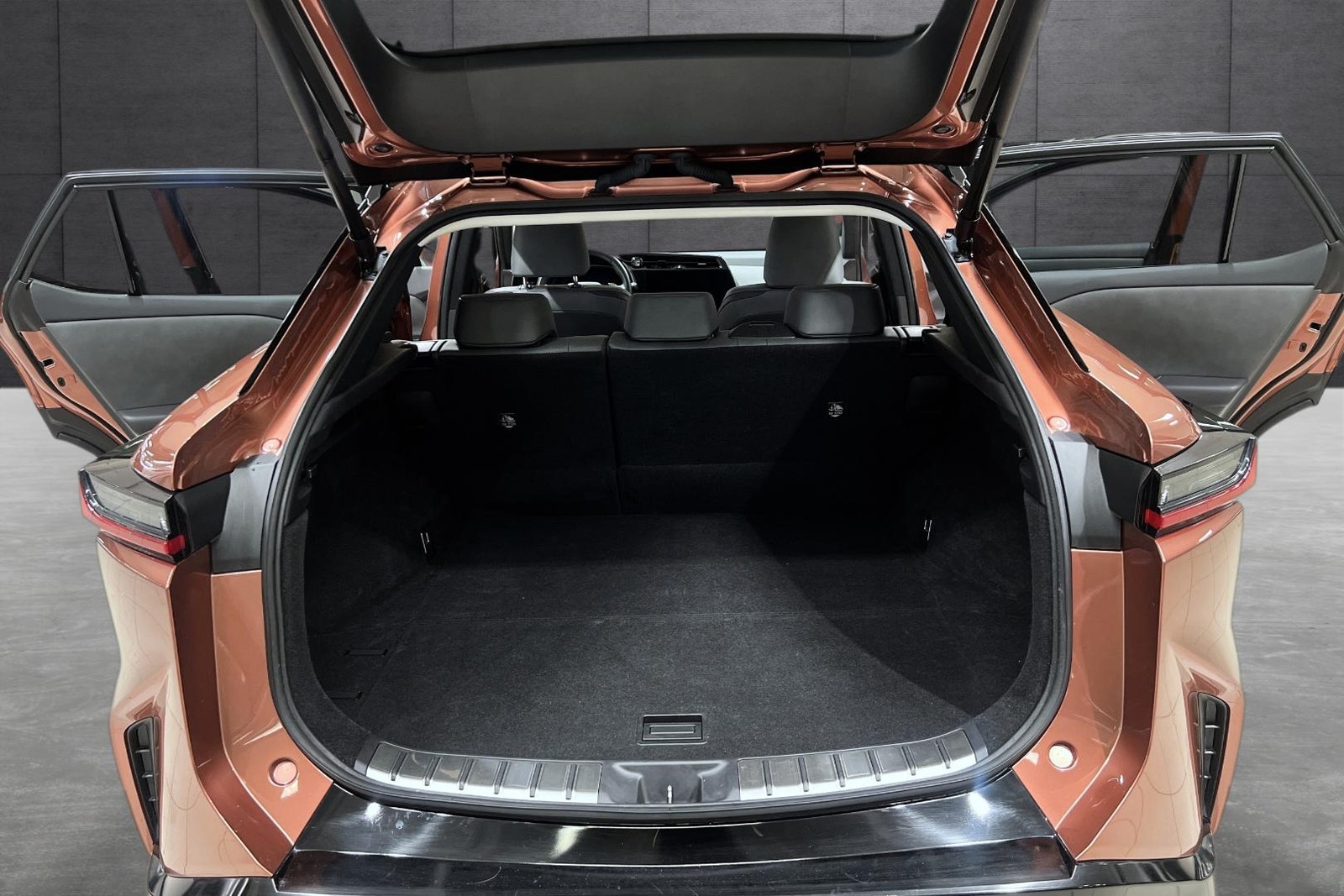 Lexus RZ 450e, 313hp, 2023