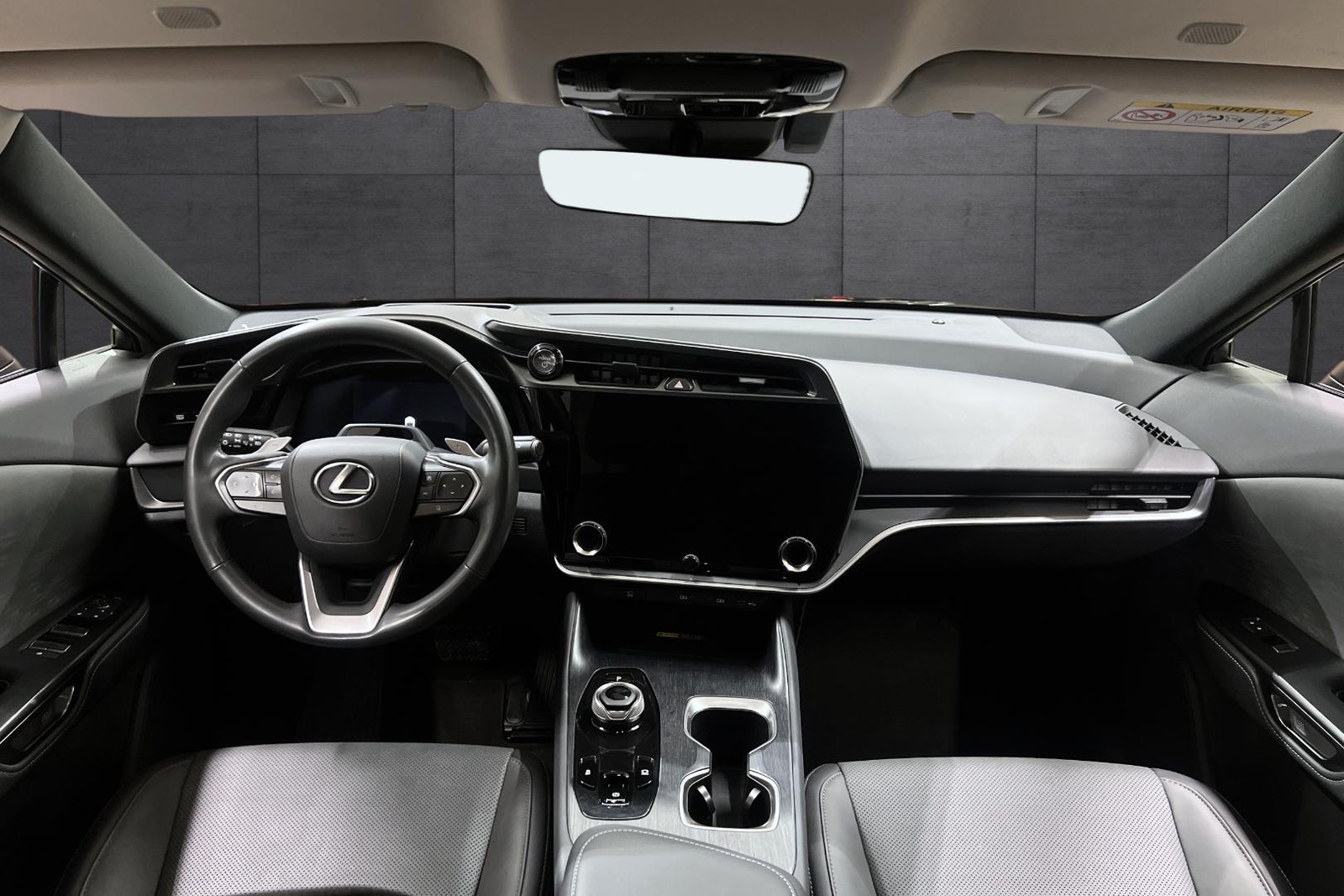 Lexus RZ 450e, 313hp, 2023