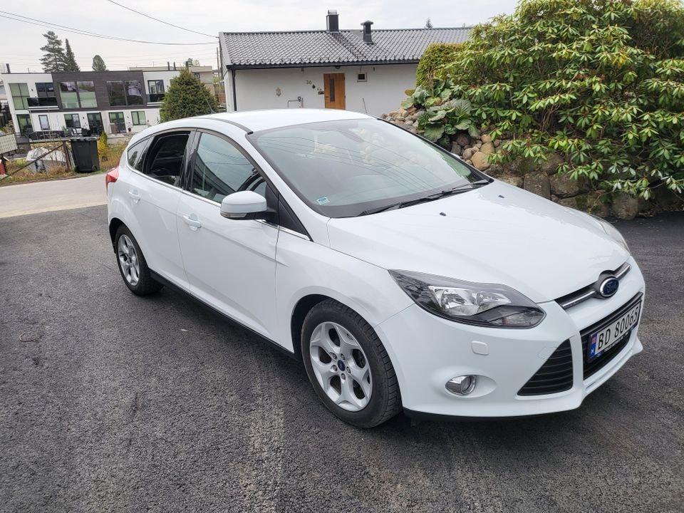 Ford Focus 1.0 EcoBoost Manual, 6-trins, 125ps, 2013