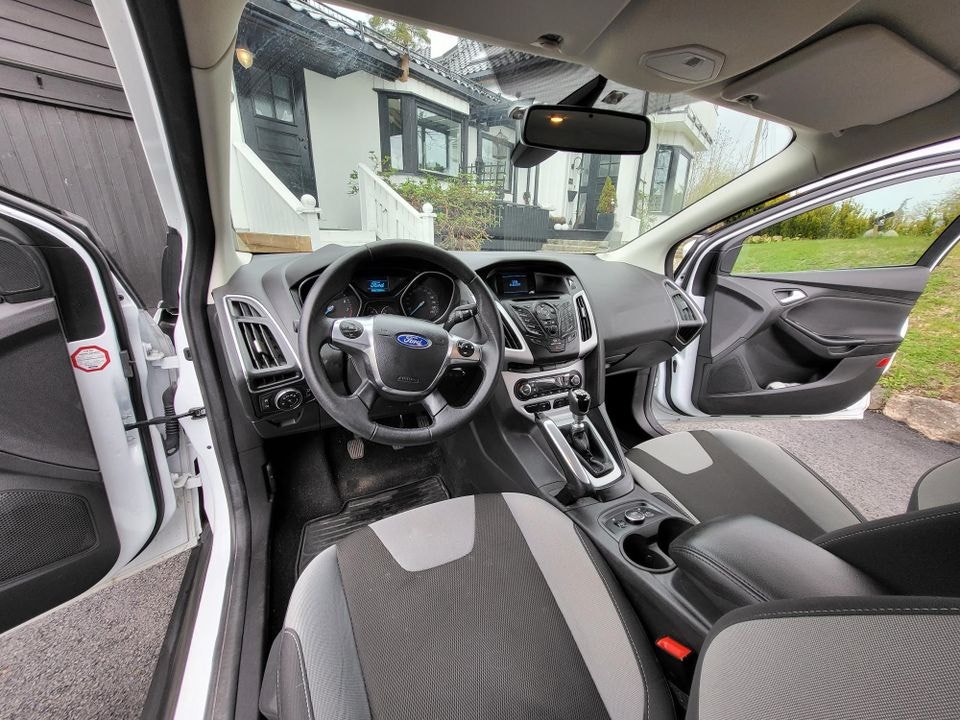 Ford Focus 1.0 EcoBoost Manual, 6-trins, 125ps, 2013