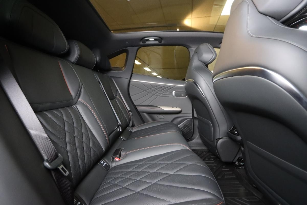 Deepal S07 79.97 kWh, 218hk, 2025