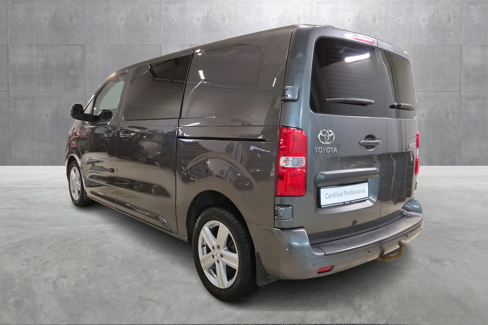 Toyota ProAce 2.0 D-4D Automatic, 122hp, 2019