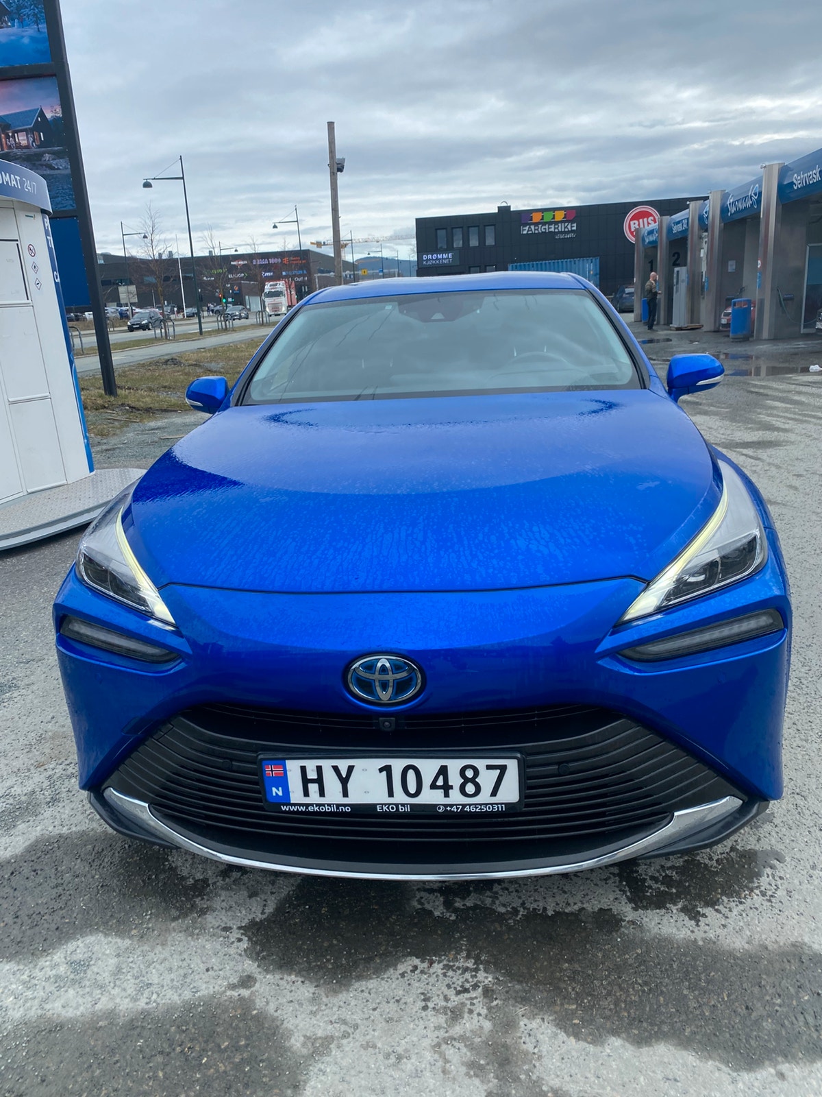Toyota Mirai FuelCell, 182hp, 2021