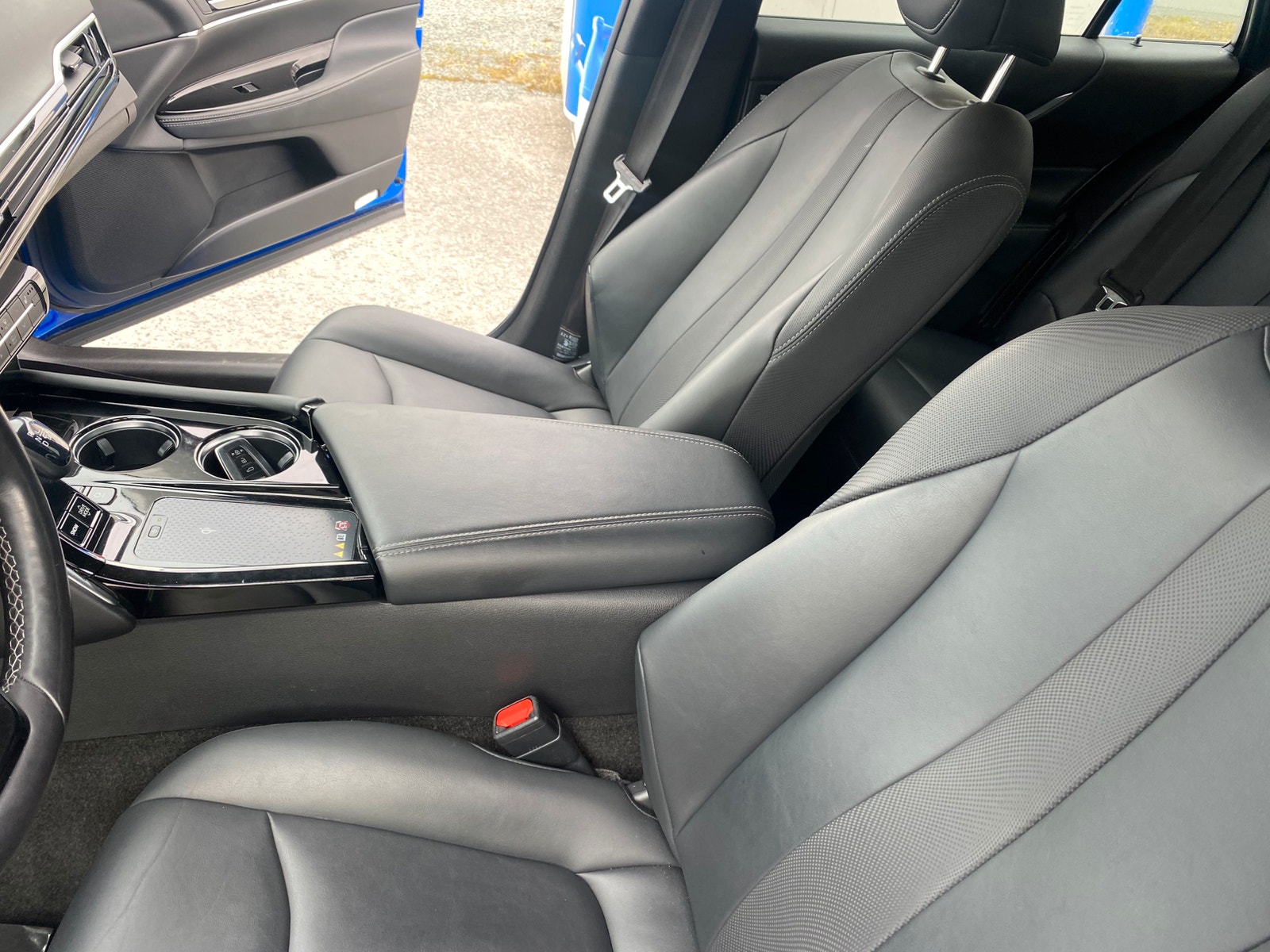 Toyota Mirai FuelCell, 182hp, 2021