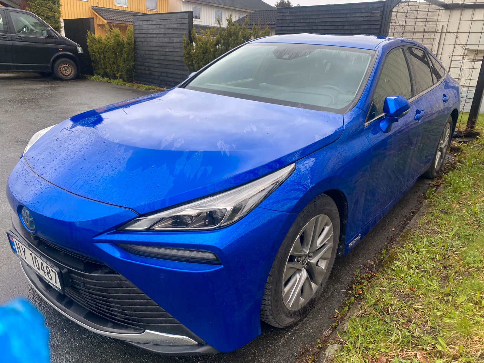 Toyota Mirai FuelCell, 182hp, 2021
