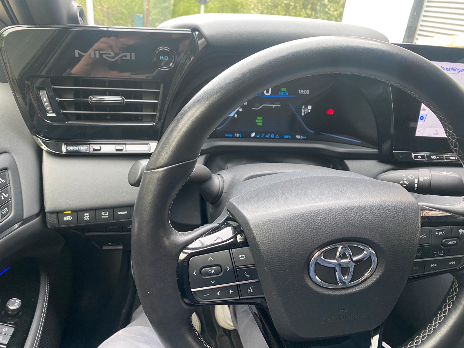 Toyota Mirai FuelCell, 182hk, 2022