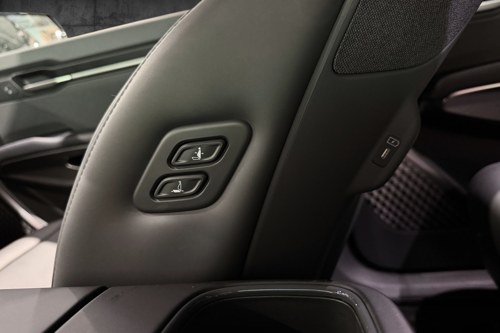 Kia EV9 AWD, 385ps, 2026