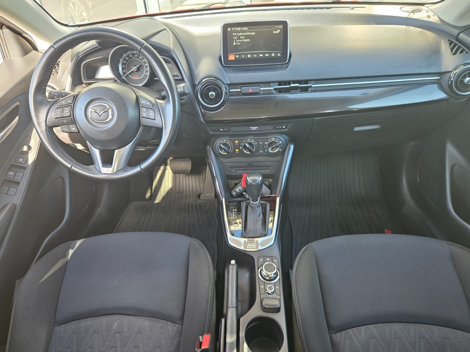Mazda 2 5-door 1.5  SKYACTIV-G Automatic, 6-trins, 90ps, 2016