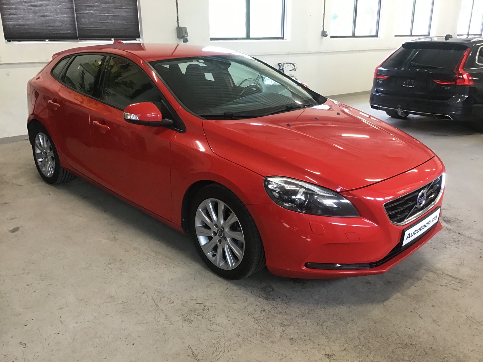 Volvo V40 D2 Manual, 6-trins, 115ps, 2015