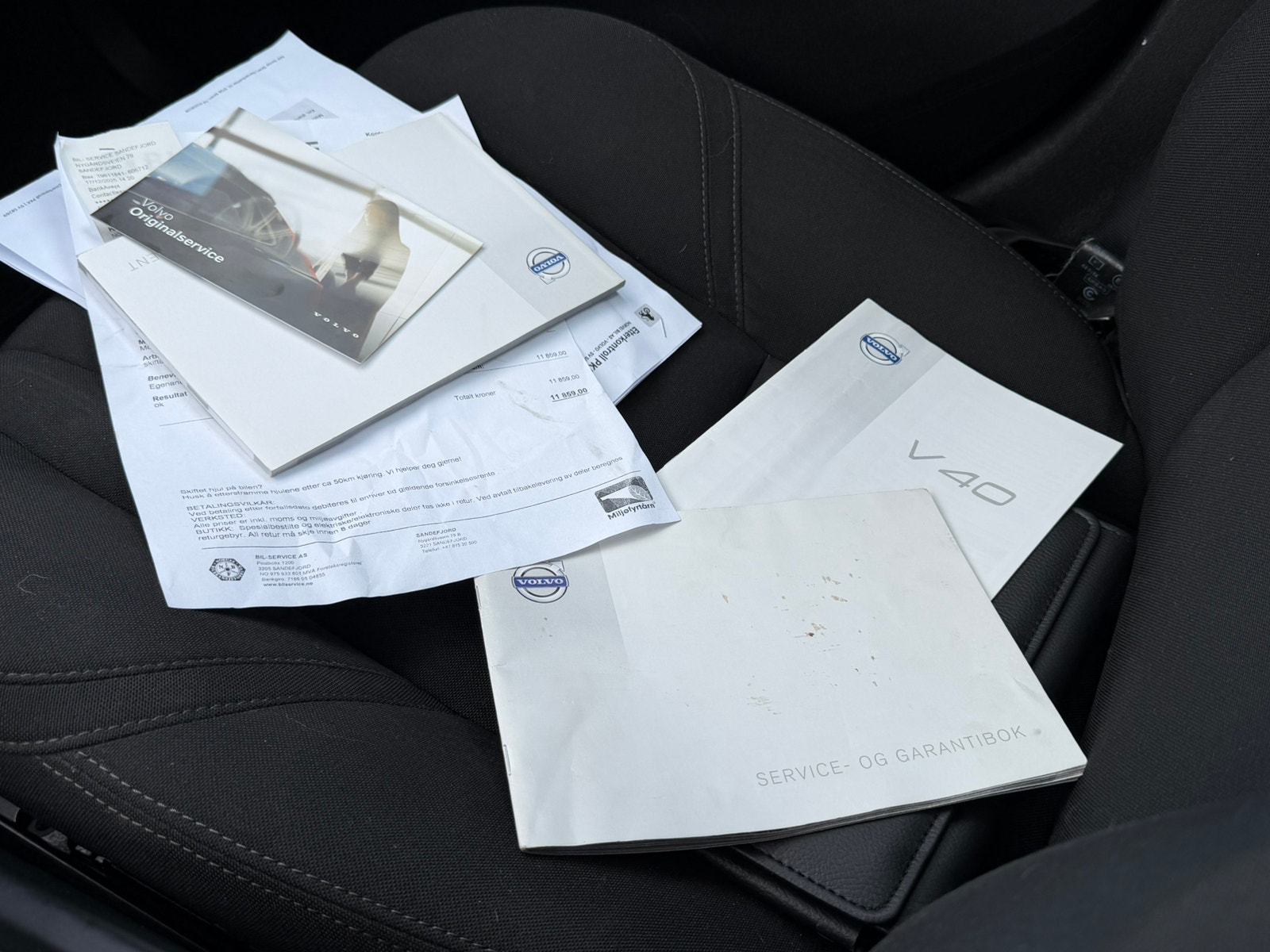 Volvo V40 D2 Manual, 6-trins, 115ps, 2015