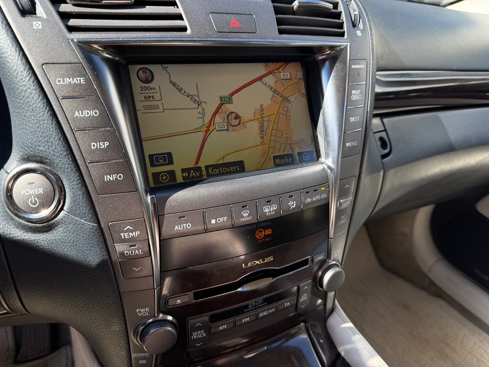 Lexus LS 600h AWD 5.0 V8 CVT, 445hp, 2008