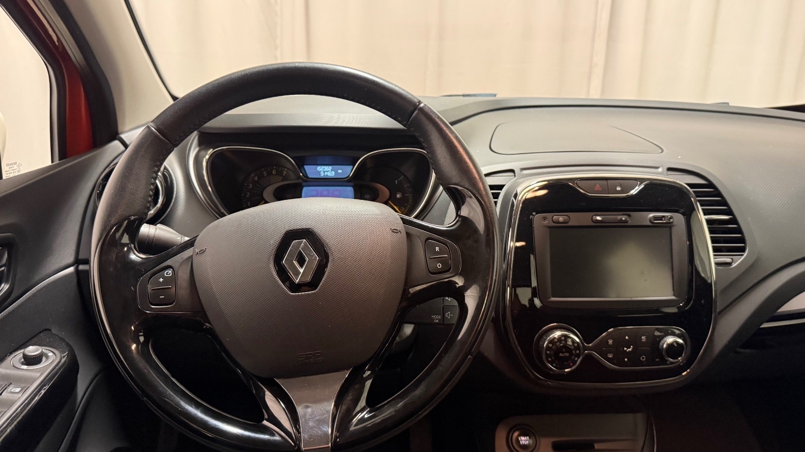 Renault Captur 0.9 TCe Manual, 90hp, 2014