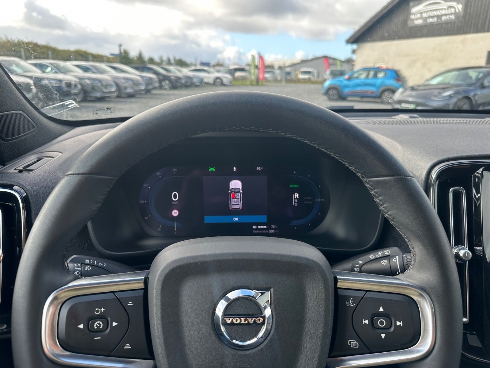 Volvo XC40 Recharge Extended Range, 252ps, 2024
