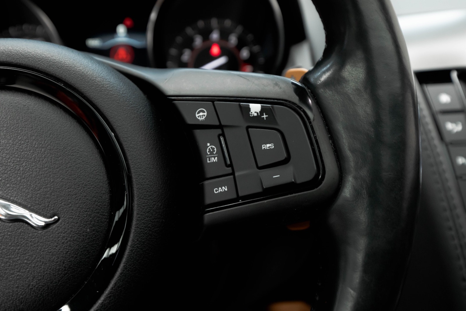 Jaguar F-Type S AWD Quickshift, 381hp, 2016