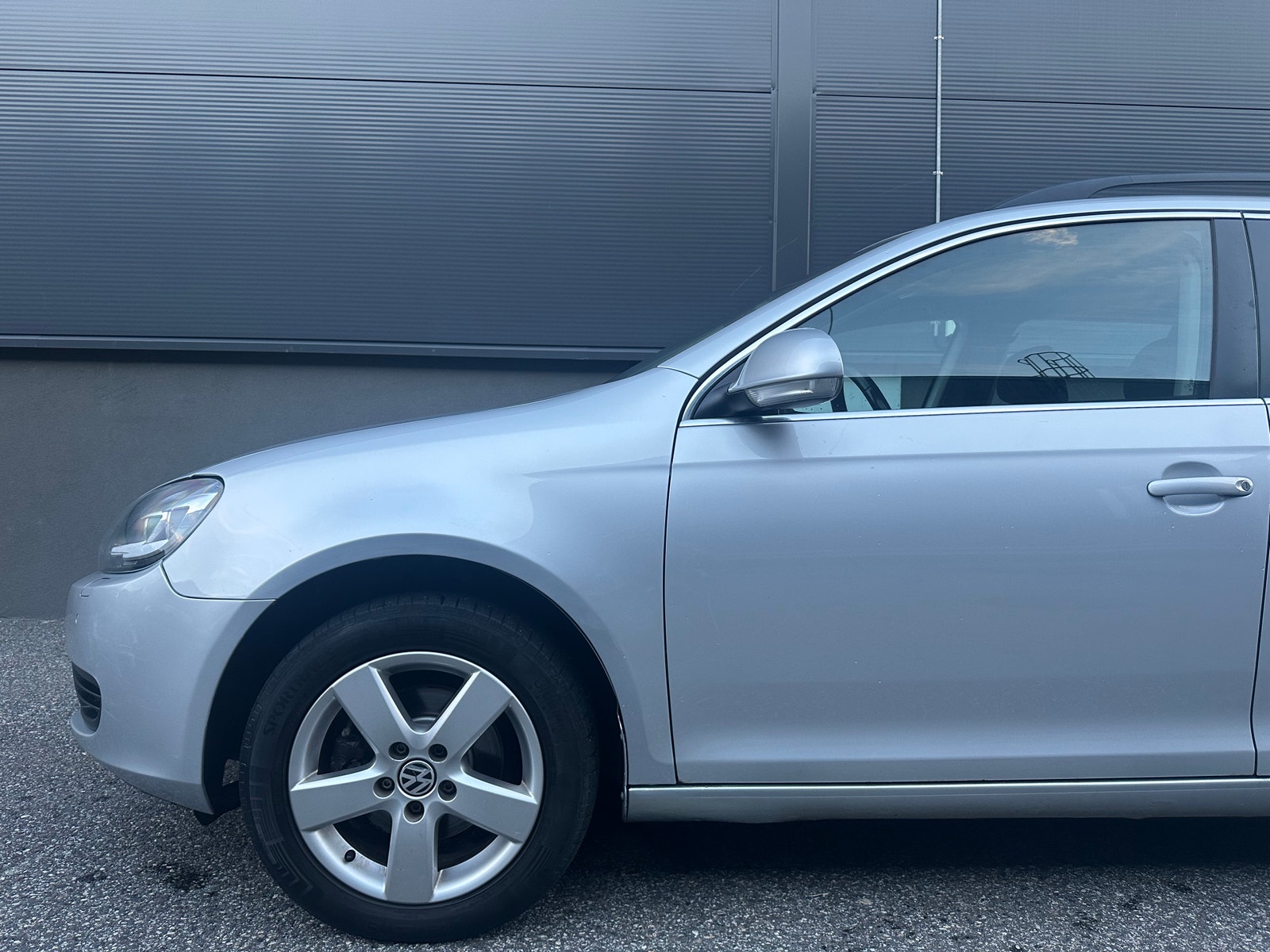 Volkswagen Golf Variant 1.6 TDI DPF DSG Sequential, 7-trins, 105ps, 2011