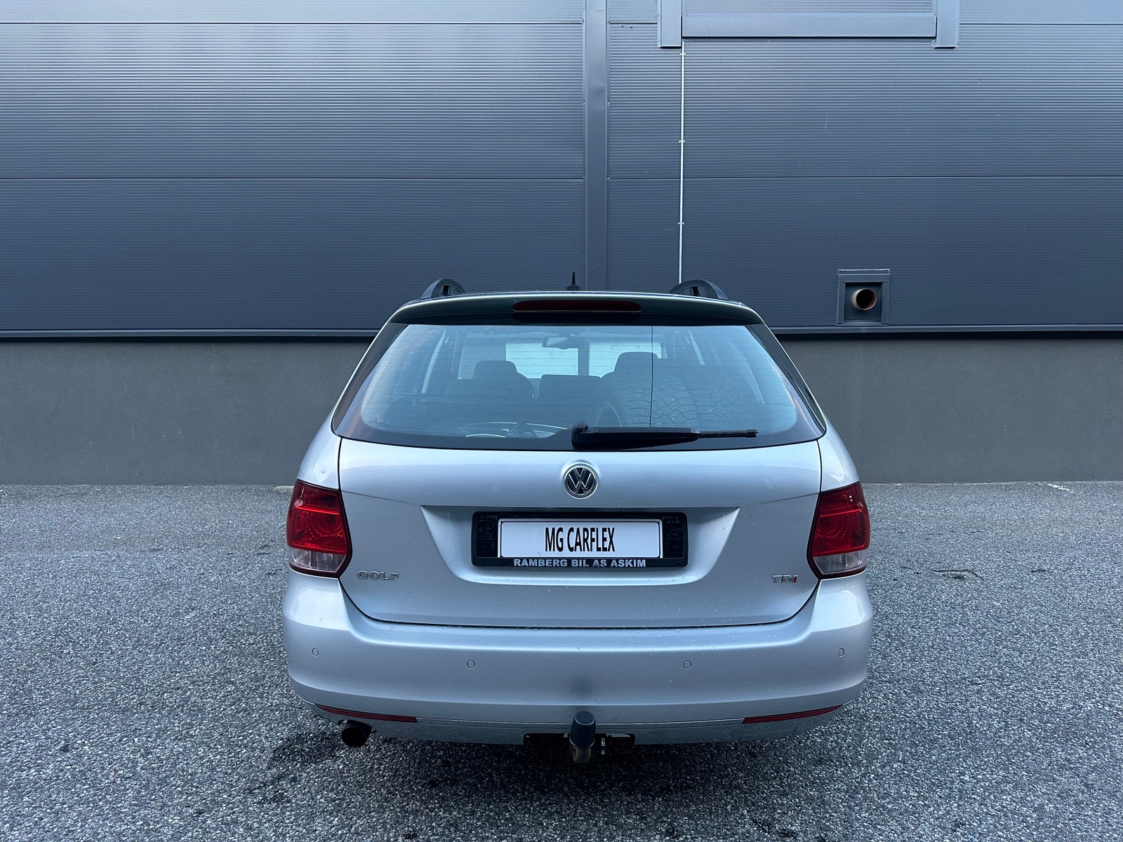 Volkswagen Golf Variant 1.6 TDI DPF DSG Sequential, 7-trins, 105ps, 2011