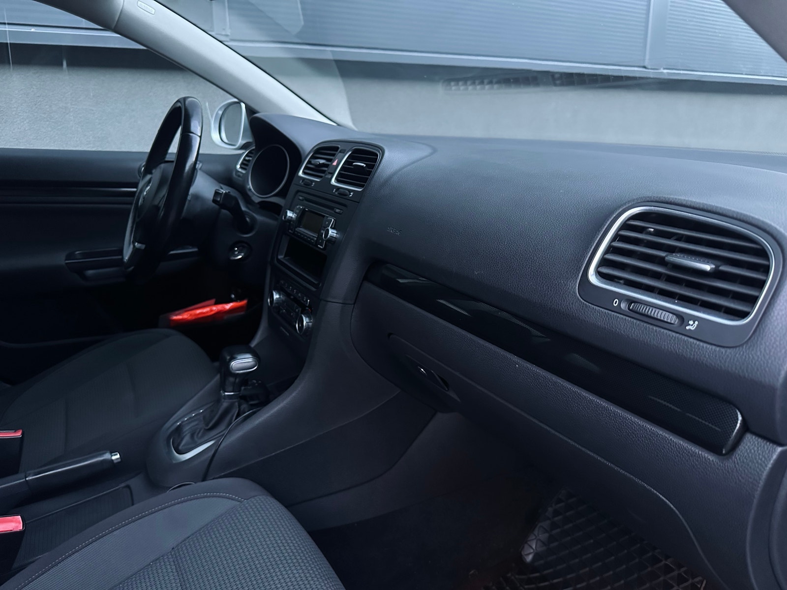 Volkswagen Golf Variant 1.6 TDI DPF DSG Sequential, 7-trins, 105ps, 2011