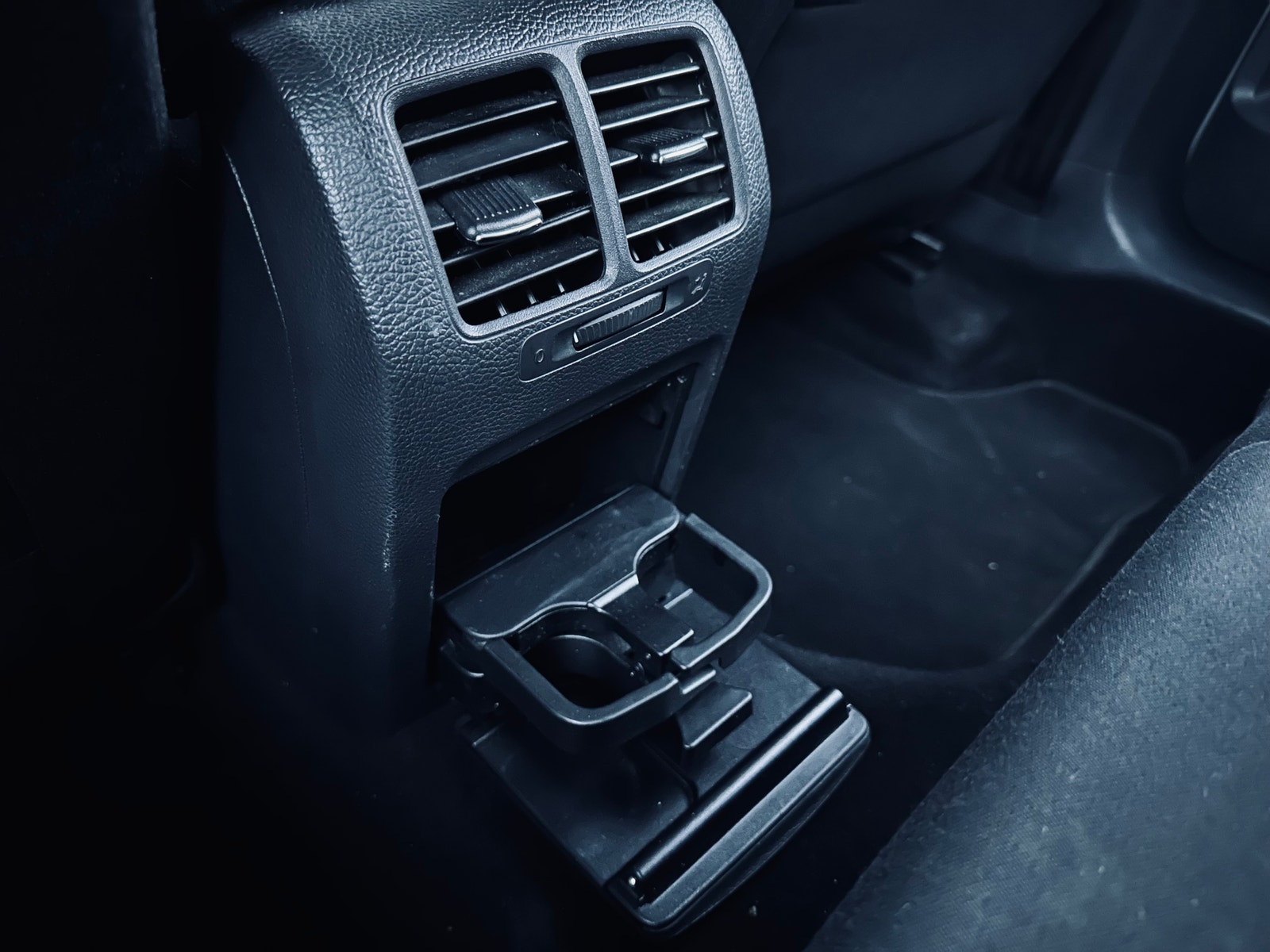 Volkswagen Golf Variant 1.6 TDI DPF DSG Sequential, 7-trins, 105ps, 2011