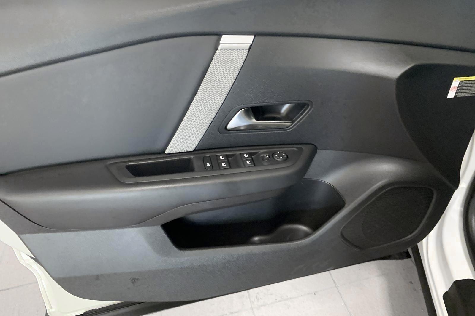Citroën ë-C4 X, 156hp, 2023
