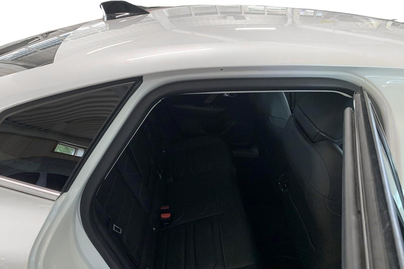 Citroën ë-C4 X, 156hp, 2023