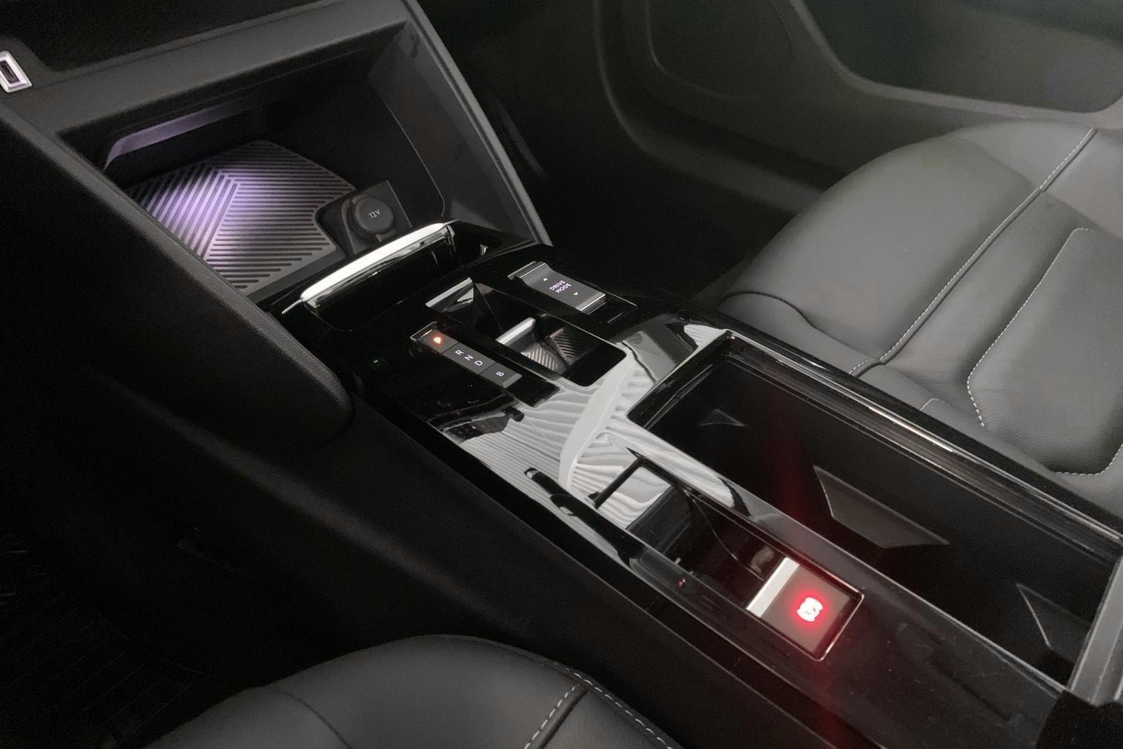 Citroën ë-C4 X, 156hp, 2023