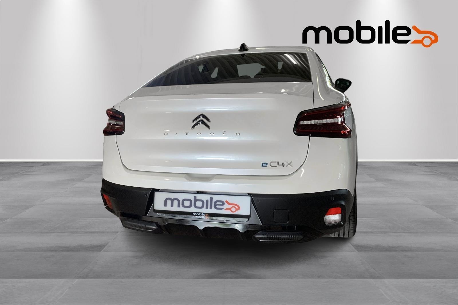 Citroën ë-C4 X, 156hp, 2023