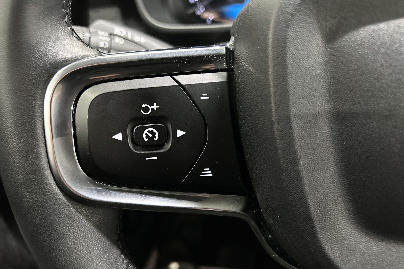 Volvo XC40 Recharge Extended Range, 252hk, 2024