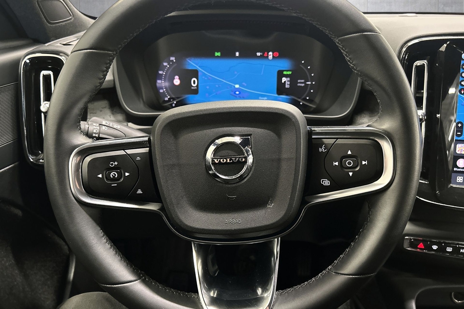 Volvo XC40 Recharge Extended Range, 252hk, 2024