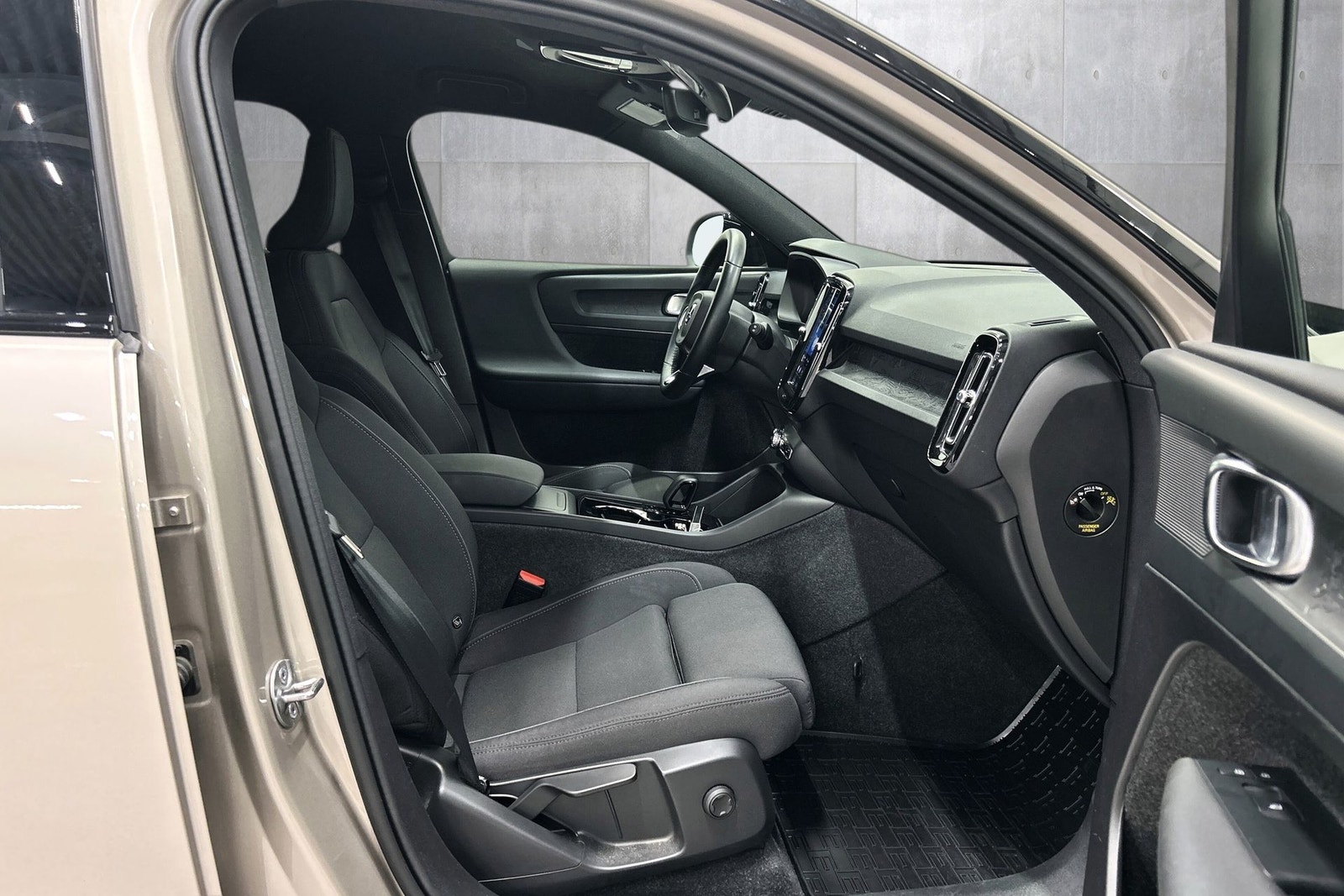 Volvo XC40 Recharge Extended Range, 252hk, 2024