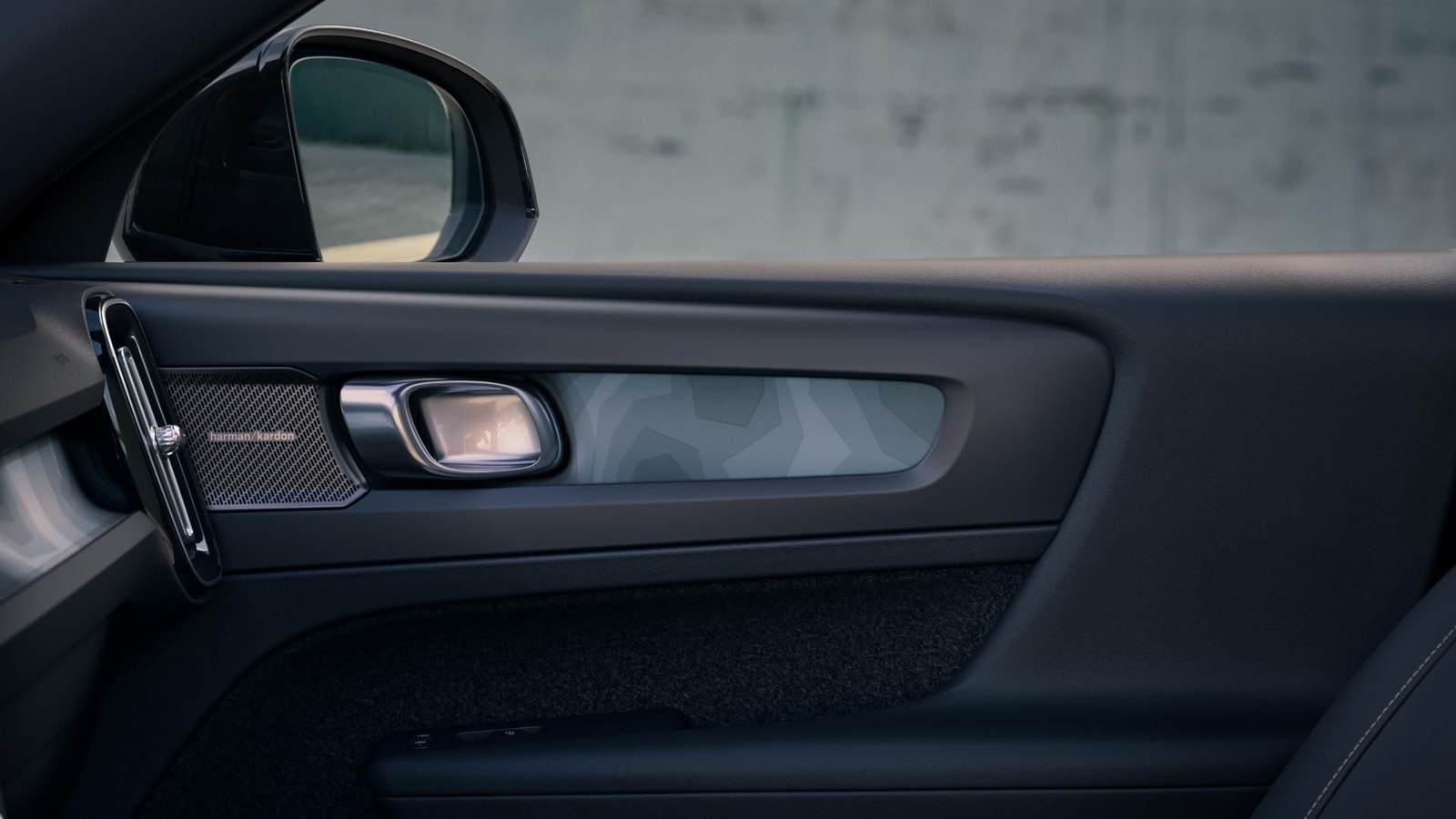 Volvo XC40 Recharge Extended Range, 252hp, 2024