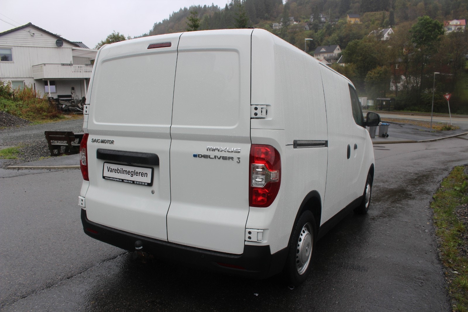 Maxus e-Deliver 3 52.5 kWh, 122ps, 2020