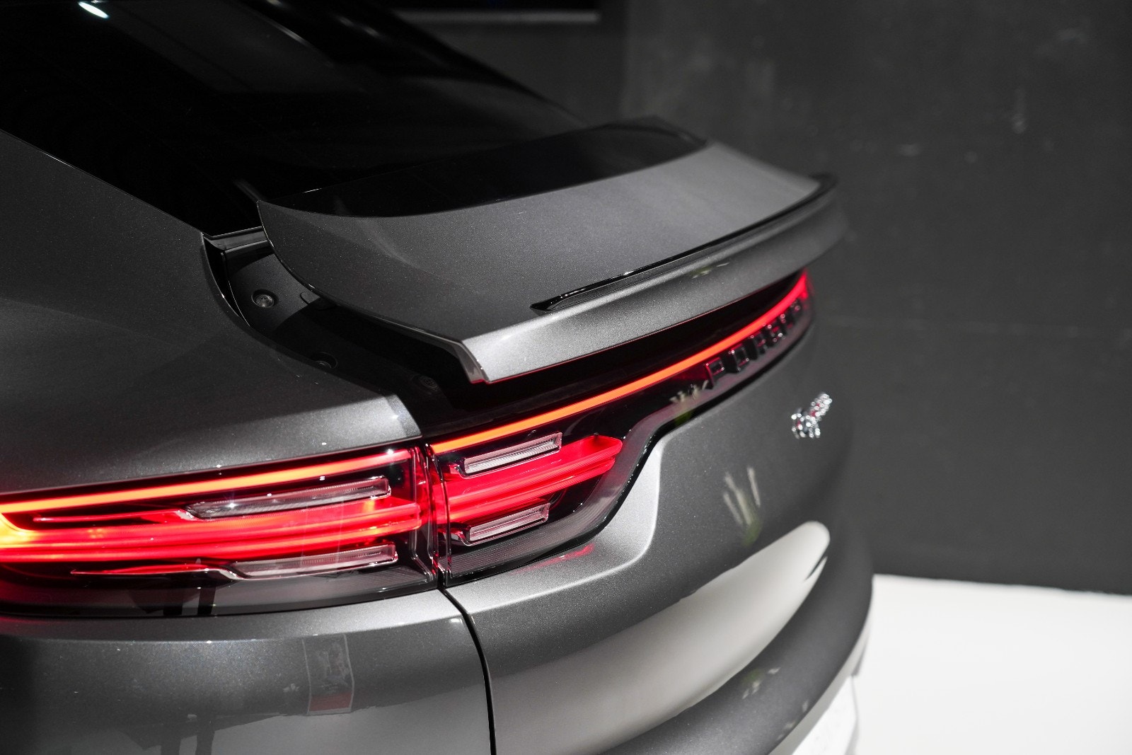 Porsche Cayenne E-Hybrid Coupé TipTronic S, 8-trins, 462ps, 2020
