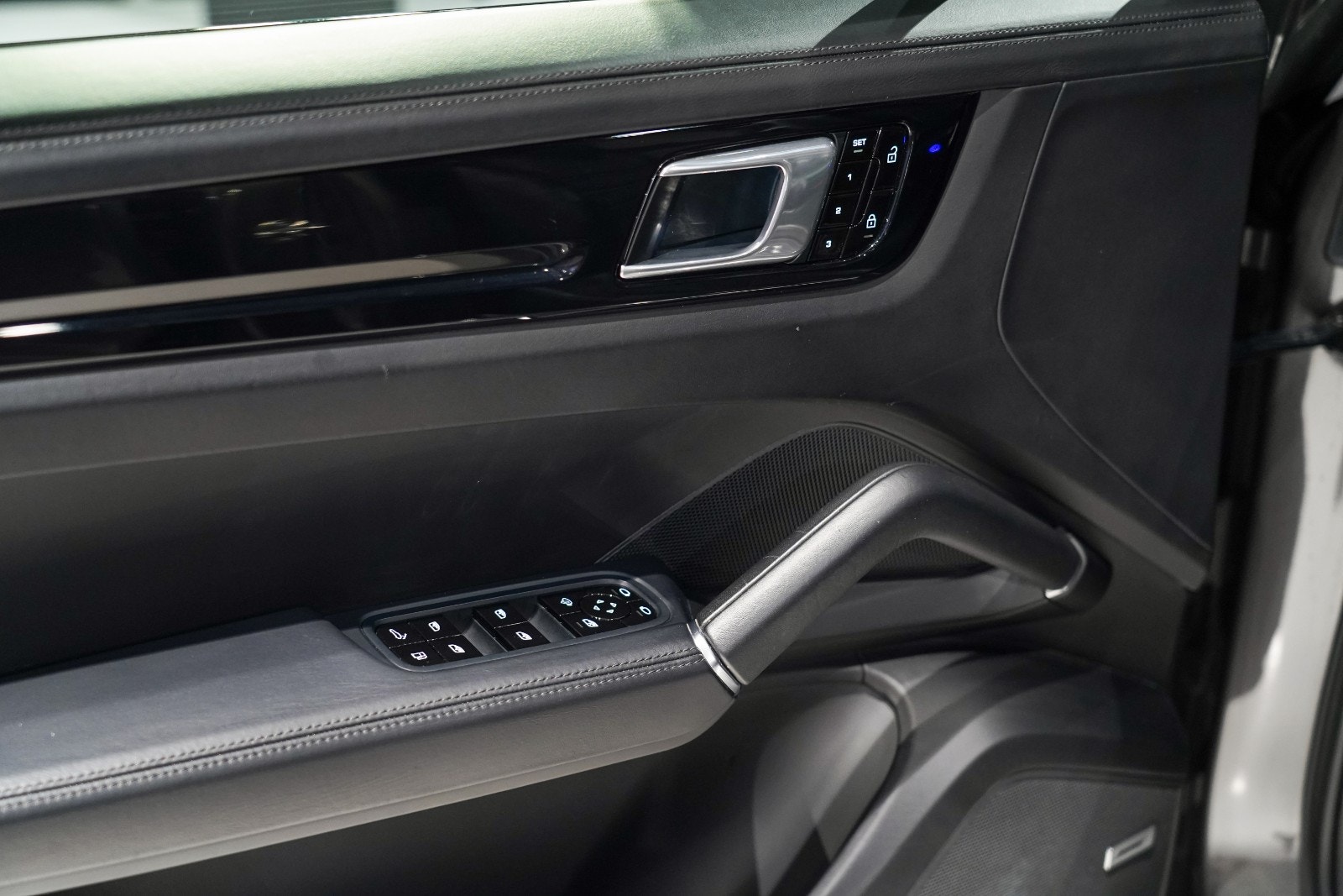 Porsche Cayenne E-Hybrid Coupé TipTronic S, 8-trins, 462ps, 2020