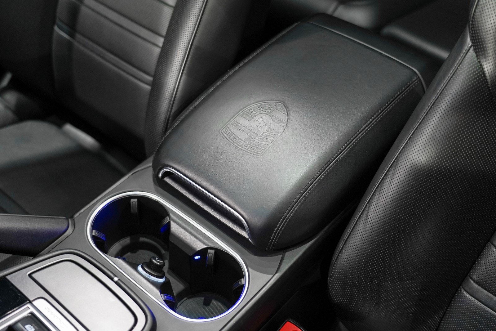 Porsche Cayenne E-Hybrid Coupé TipTronic S, 8-trins, 462ps, 2020