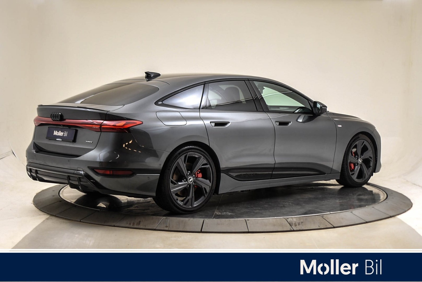 Audi A6 Sportback e-tron quattro, 428ps, 2026