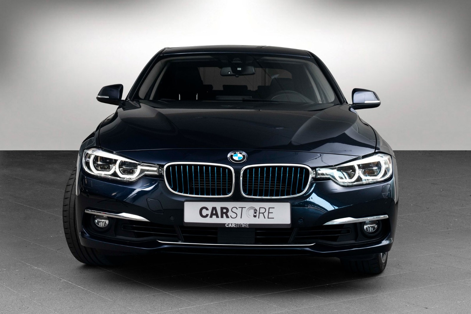 BMW 330e Sedan Steptronic, 8-trinn, 252hk, 2017