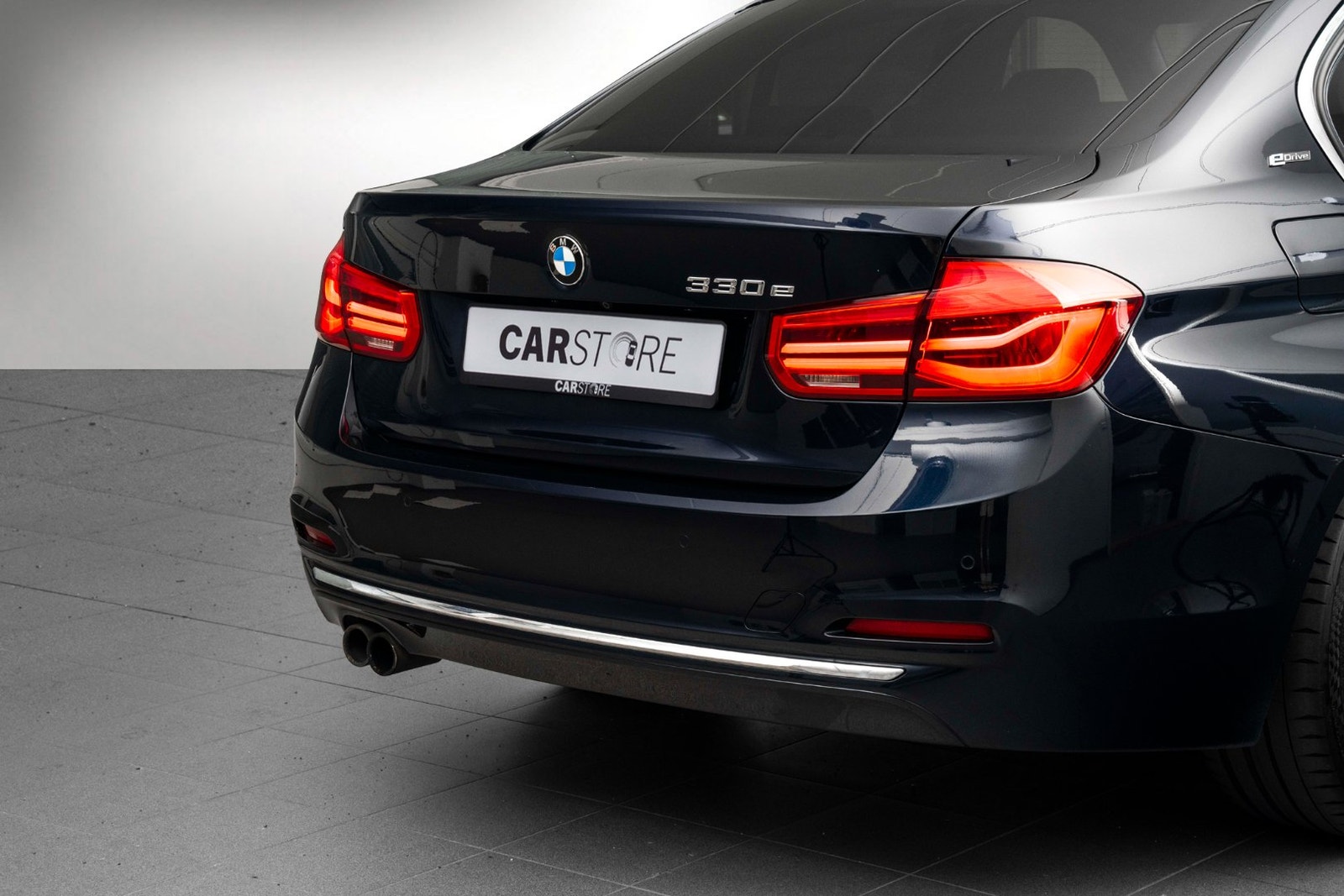 BMW 330e Sedan Steptronic, 8-trinn, 252hk, 2017